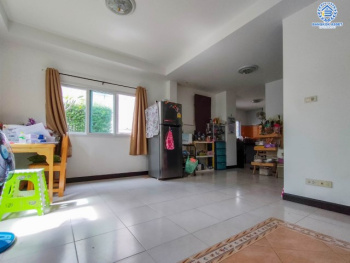 *****บ้านเดี่ยวมือสองย่านนนทบุรี ม.จิรกานต์1 บางบัวทอง-ไทรน้อย บนเนื้อที่จัดเต็ม 50.6 ตร.ว. ฟังก์ชัน 4 ห้องนอน 2 ห้องน้ำ 1 ที่จอดรถ บ้านสวย พร้อมเข้าอยู่ แถมฟรี! 2 เครื่องปรับอากาศ 1 เครื่องทำน้ำอุ่น บนทำเลเดินทางสะดวก ใกล้เซ็นทรัลเวสต์เกต, ทางด่วน "ศรีรัช" และรถไฟฟ้า "สถานีคลองบางไผ่"